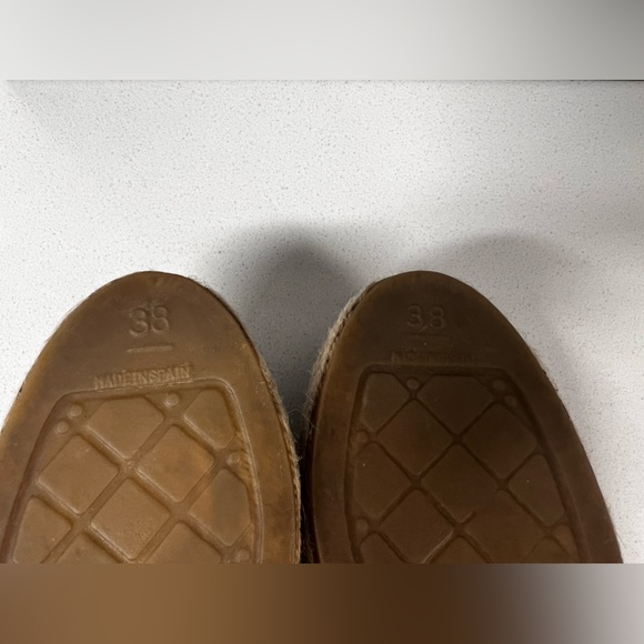 CHANEL Black Lambskin Leather Espadrilles Size 38 - Picture 5 of 7